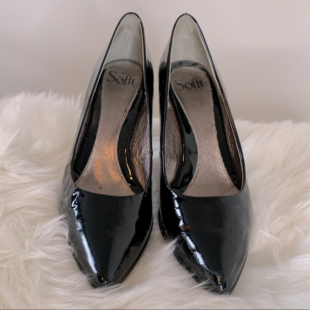 Sofft black patent leather pumps
